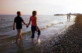 Portsmouth - Spazierengehen am Strand